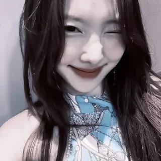 😘 emoji Nayeon Telegram sticker 13 of 24