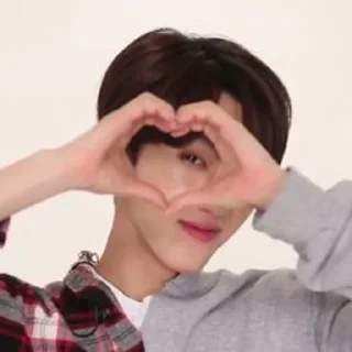 ❤️ emoji чанбинчик Telegram sticker 17 of 30