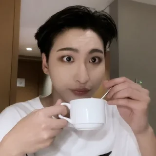 😨 emoji Эйтиз Telegram sticker 6 of 83