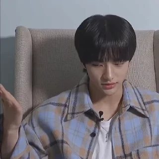 💋 emoji hyunjin by @help_jenn Telegram sticker 8 of 30