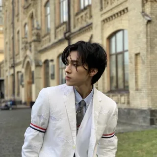 🥋 emoji hendery 🦖 Telegram sticker 22 of 50
