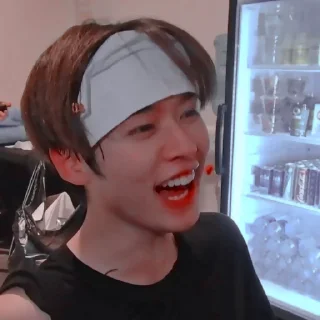 💠 emoji 𝐿𝑒𝑒 𝐾𝑛𝑜𝑤 💠 @kpopstickerssss Telegram sticker 21 of 30