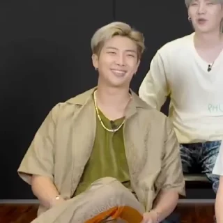 🦾 emoji ✷ !¡ namjoon : @taeviisss Telegram sticker 24 of 33