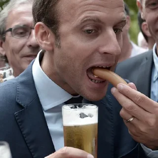 🍺 emoji Macron Telegram sticker 21 of 35