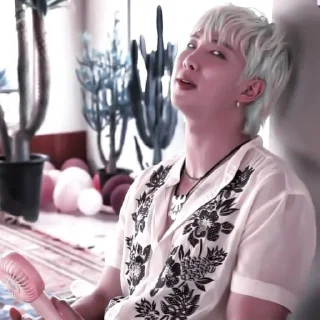 Sticker from #namjoon meme «😼 by @lumicore_present