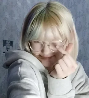 Sticker from kisskisss9