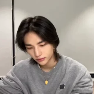 🌟 emoji hyunjin from ››› @kwisskiii Telegram sticker 15 of 35