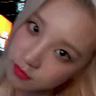 😗 emoji Yuqi (G)I-DLE @gidle_sticker Telegram sticker 6 of 50