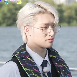 😏 emoji Ateez🌊 by:@nightlitestick Telegram sticker 19 of 55