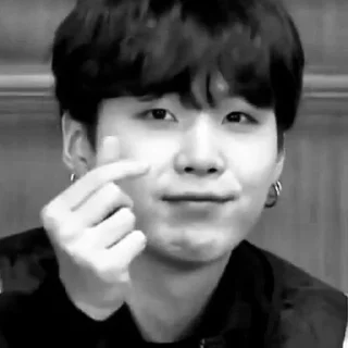 Sticker from // Yoongi @ljovn //