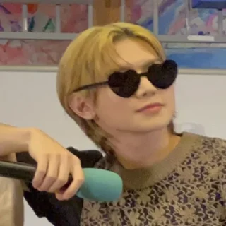 😎 emoji Стикеры с Есаном Telegram sticker 22 of 38