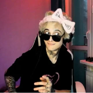 👀 emoji Слава Telegram sticker 22 of 107