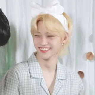 😇 emoji felix stray kids by @lllisaaaaa Telegram sticker 13 of 30