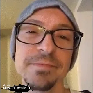 😘 emoji ChesterBe GIF Telegram sticker 12 of 50