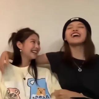 🤍 emoji jenlisa @bonesdolly Telegram sticker 17 of 35