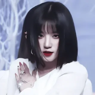Sticker from yuqi favorite