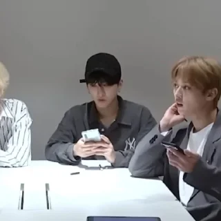 Sticker from Changbin 2021 stray kids week