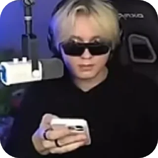 😎 emoji Дрейк Telegram sticker 17 of 120