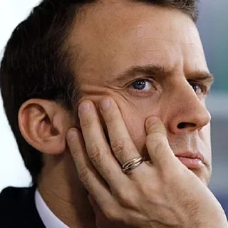 😒 emoji Macron Telegram sticker 24 of 35