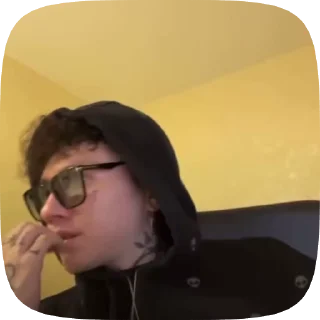 Sticker from тдд чарты🥰