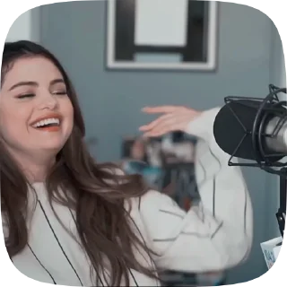 🌟 emoji Selena Gomez by @yrslz Telegram sticker 11 of 46