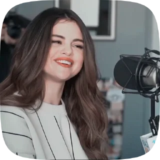 🌟 emoji Selena Gomez by @yrslz Telegram sticker 8 of 46