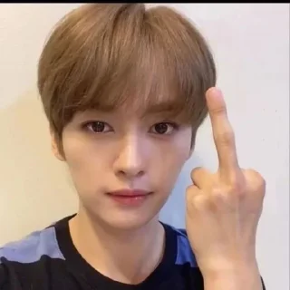 😡 emoji тхт любимки и не только Telegram sticker 6 of 35