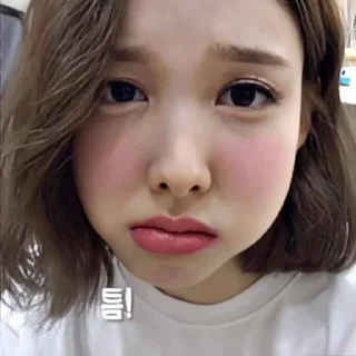 🌰 emoji nayeon.’’[⚡️] Telegram sticker 6 of 25