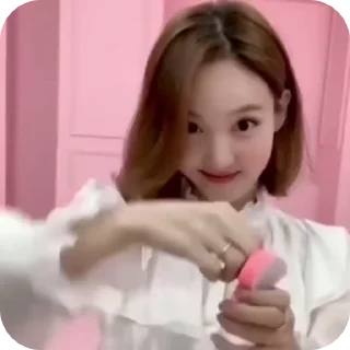 💗 emoji kpop moment🤨 @blueflamehelp Telegram sticker 17 of 24