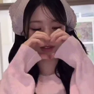 🤩 emoji True Wonyoung @jw1lv Telegram sticker 15 of 120