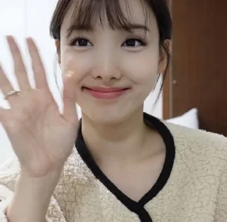 💗 emoji Nayeon Telegram sticker 9 of 28