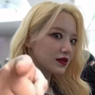🫵 emoji (G)i-dle memes @annnmd Telegram sticker 22 of 94