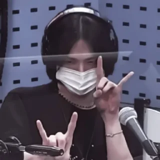 🎸 emoji 🎸 hyunjin - @kookluvv Telegram sticker 24 of 25