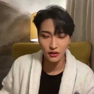🔬 emoji (( 🔬 ) – seonghwa @wisuniii Telegram sticker 8 of 25