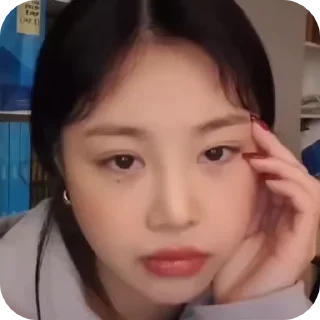 🌟 emoji Soojin @mum_yuqi00 @mieliexx Telegram sticker 7 of 27