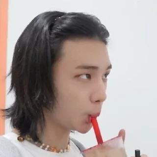 Sticker from Хёнчик