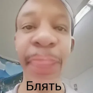 🧑‍🦲 emoji Лысый разговор 👨🏿‍🦲🍑 Telegram sticker 17 of 65