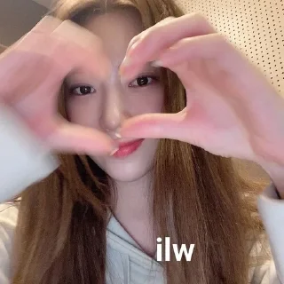 🫂 emoji @letteuhwawn 💋 Telegram sticker 7 of 45