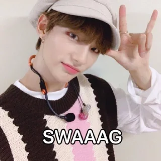 💄 emoji WTF HUYNJIN Telegram sticker 16 of 25