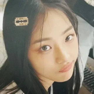 💕 emoji Kim Minji ☽ Telegram sticker 12 of 24