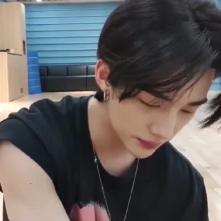 🌟 emoji hyunjin @ARA2VH Telegram sticker 6 of 29