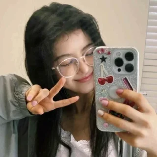 🌟 emoji Danielle NJ @TokkiKpop Telegram sticker 18 of 35