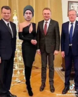 💅 emoji покоління Бандери Telegram sticker 18 of 104