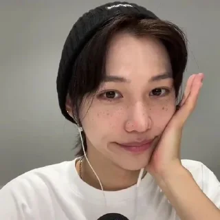 🎧 emoji |°•felix vlive•°| Telegram sticker 18 of 30