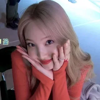 🍷 emoji nayeon.’’[⚡️] Telegram sticker 21 of 25