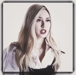 🎤 emoji 𝐝𝐞𝐚𝐝 𝐛𝐥𝐨𝐧𝐝𝐞 𝐛𝐲 @wh1iskeyy Telegram sticker 4 of 20