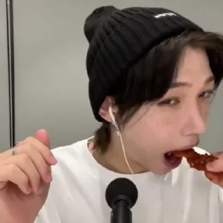 🍗 emoji [🍗] #felix by @kpop_ugolok Telegram sticker 7 of 30