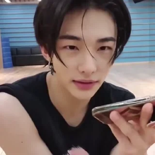 🌟 emoji hyunjin @ARA2VH Telegram sticker 13 of 29