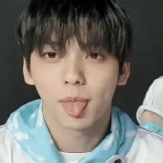 😛 emoji субин субин ю ноу Telegram sticker 13 of 33