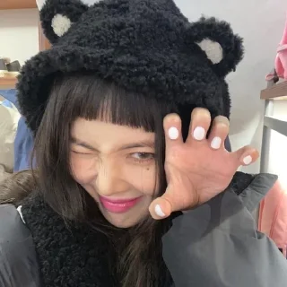 💗 emoji kpop Telegram sticker 16 of 38